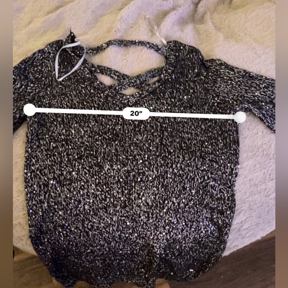 Guess sweater - Picture 4 of 4